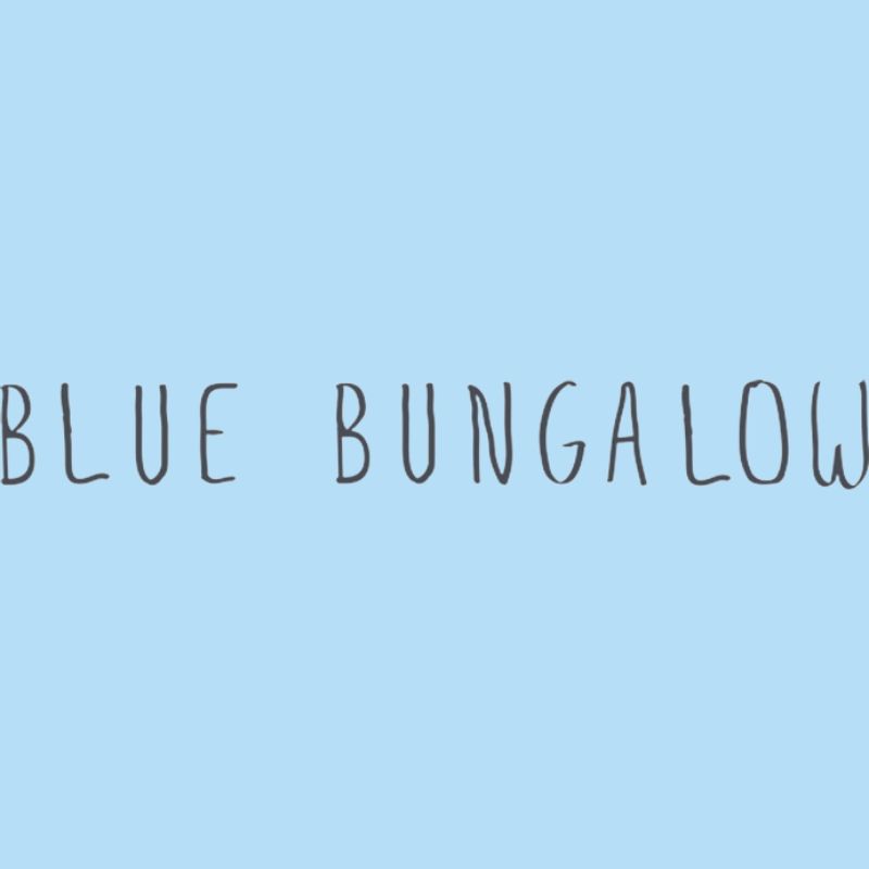 Blue-Bungalow